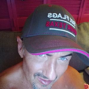 Meet your Posher, Chad